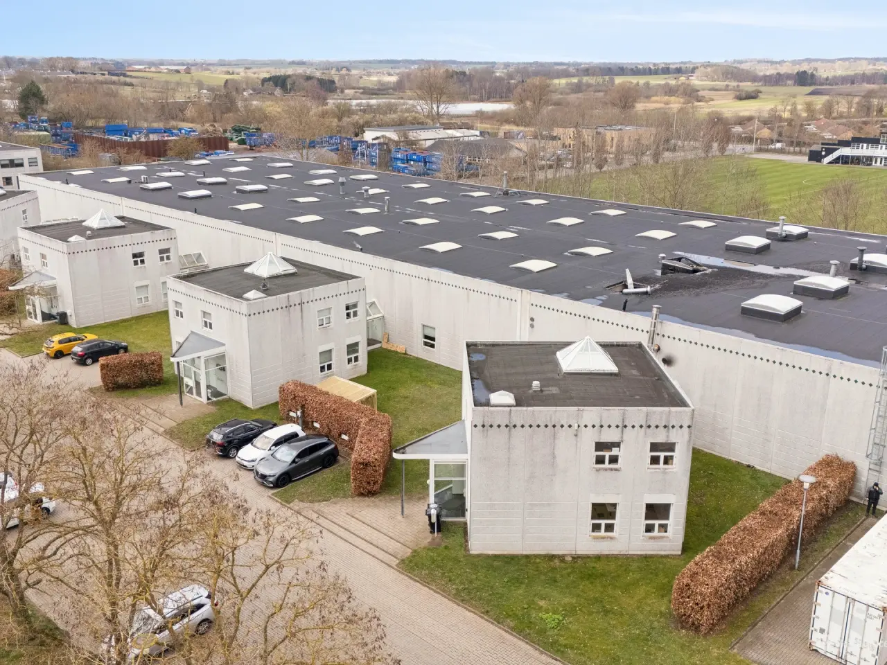 Billede 16 - Velholdt lager- og kontorlejemål på 1 190 m² i Værløse med 6.6 m loftshøjde