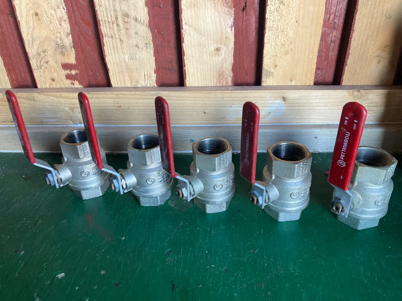 Billede 2 - Nye Kugle haner + fittings