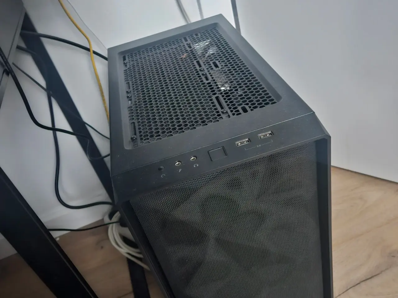 Billede 2 - Vandkølet gemer pc med skærm 