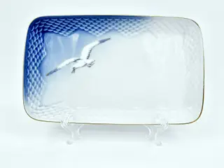 Mågestel Bakke nr. 216 Med Guldkant 1 sortering