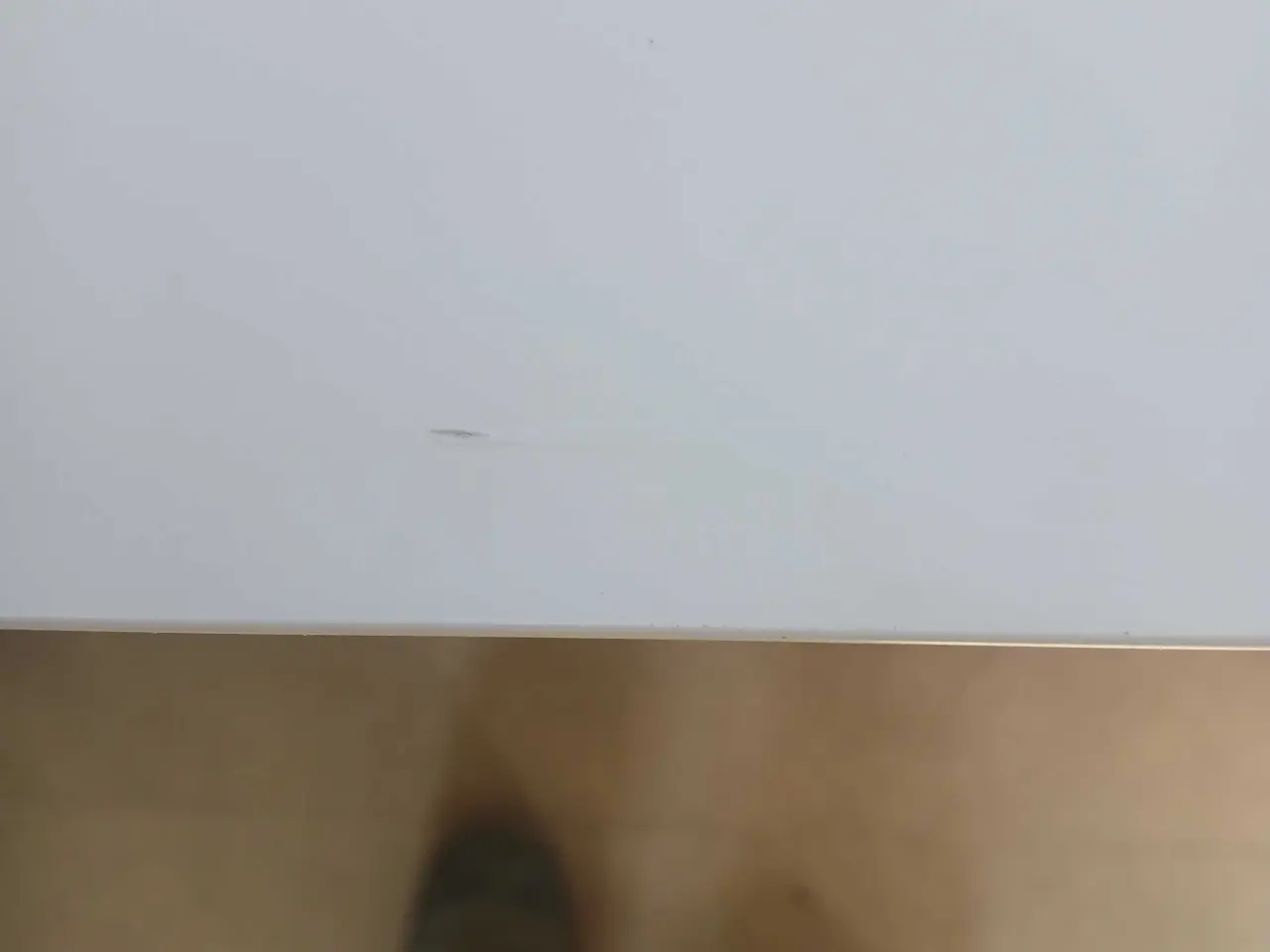 Billede 4 - Hvid laminat bordplade med underlimet vask.