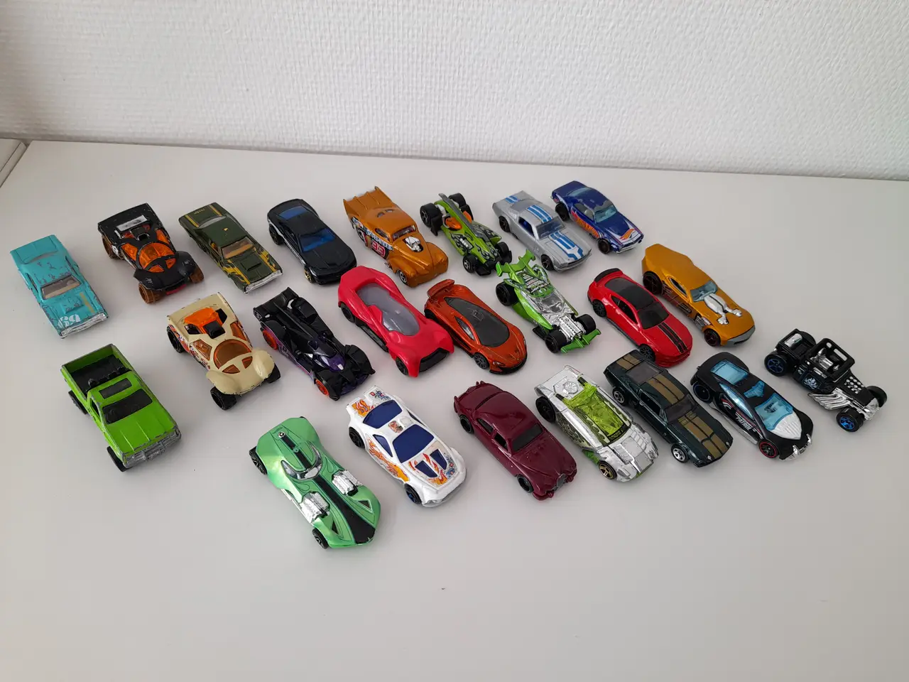 Billede 1 - Hot Wheels biler 12 kr pr stk