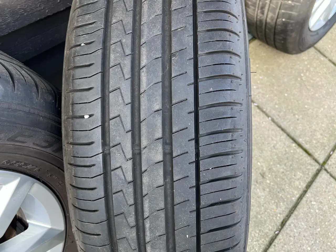 Billede 2 - Originale VW alufælge til Passat