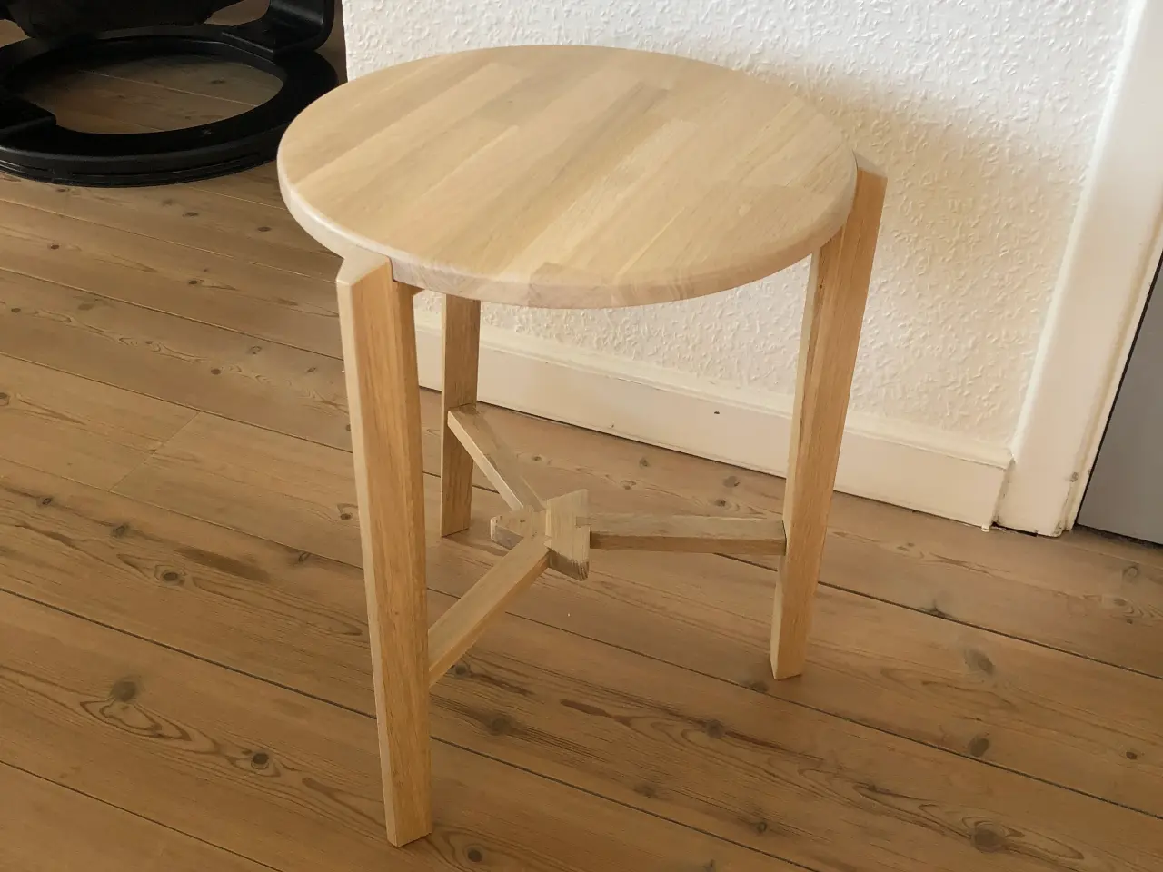 Billede 1 - ny fremstillet sidebord i eg