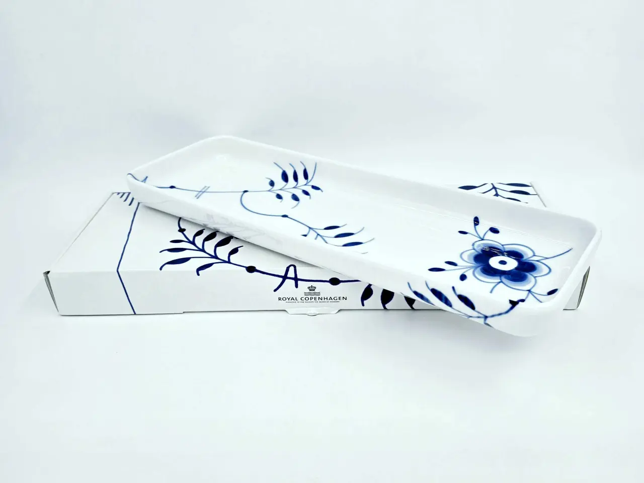 Billede 5 - Blå Mega Riflet Fad 1 sortering Porcelæn