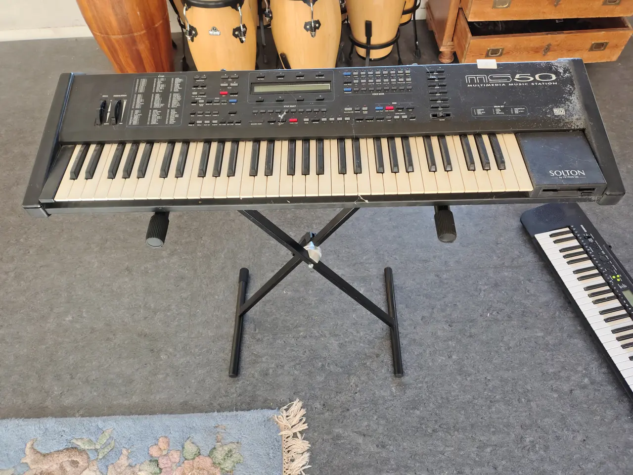 Billede 1 - Keyboard på stativ SOLTON MS50