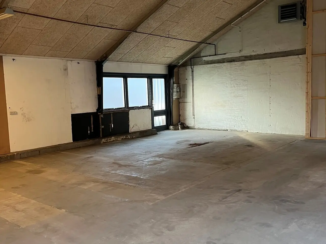 Billede 4 - Lager/værksted på 150 m2 udlejes