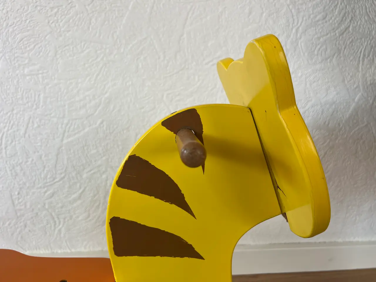 Billede 5 - Tiger Gyngehest fra Røgfrit Hjem.