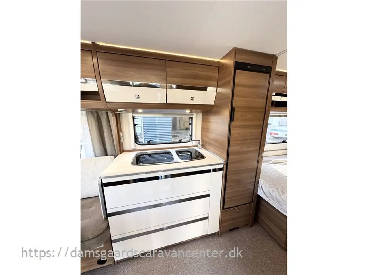 Billede 9 - 2017 - Dethleffs Nomad 470 FR Franskseng-Gulvtemperering-Aircondition-Mover-Telt