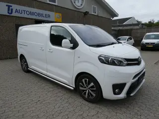 Toyota ProAce 2,0 D 177 Medium Comfort Master aut.