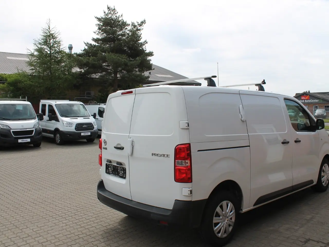 Billede 3 - Toyota ProAce 2,0 D 120 Medium Base