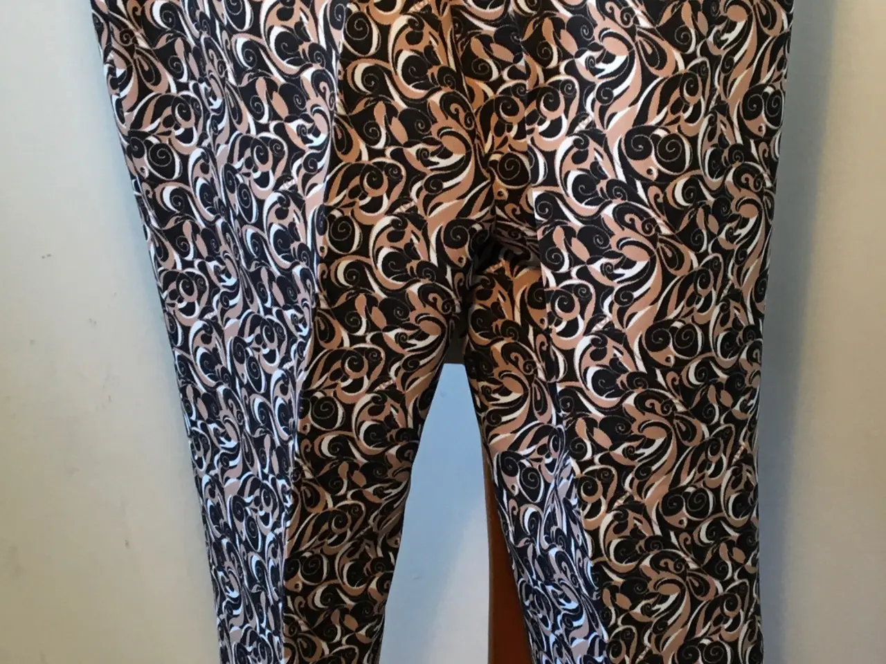 Billede 5 - Miu Miu, mønstrede bukser, str 36