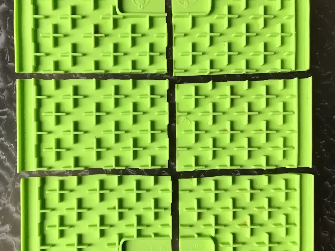 Billede 1 - Lickimat 20 x 20 cm (opklippet)