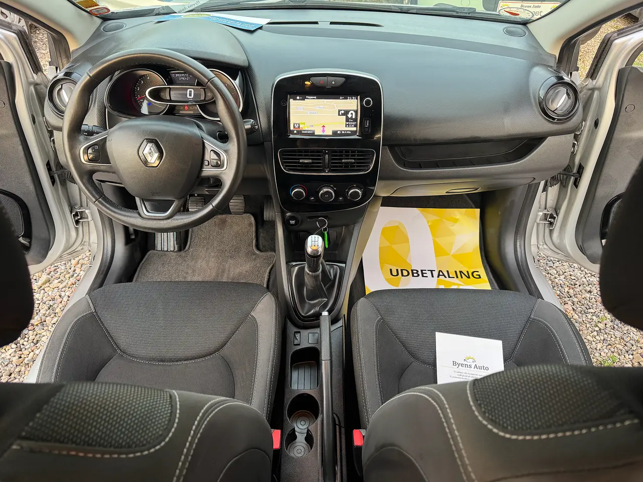 Billede 9 - Renault Clio Nysyn Kun kørt 162000 Pæn Velholdt