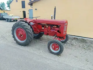 Fin ih farmall