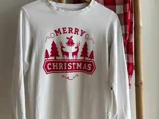 Merry Christmas pyjamas // Jule-pyjamas, str. S