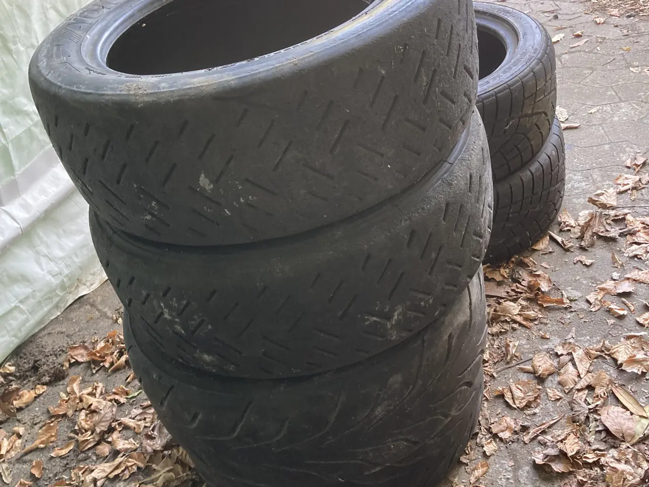 Billede 2 - 6 stk 15” Slicks Dæk