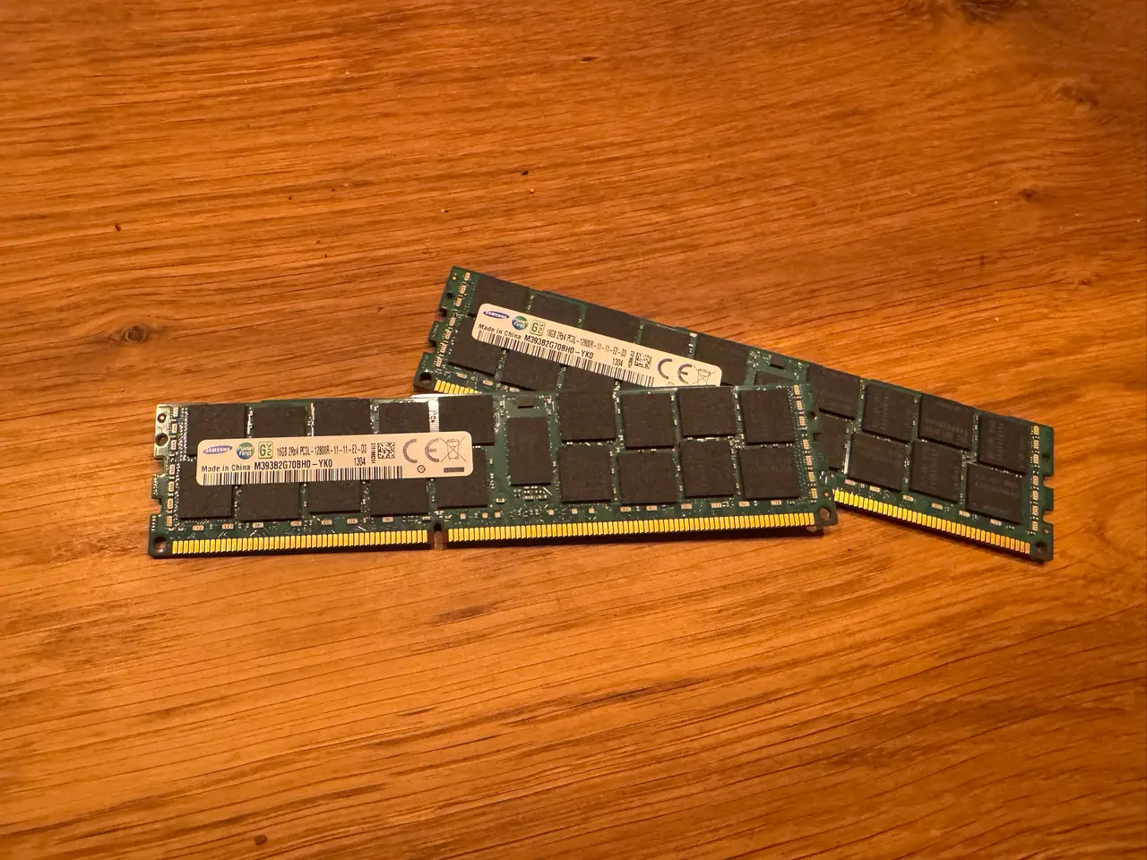 Billede 1 - Samsung 32GB DDR3L ECC RDIMM PC3L-12800R — sæt 1