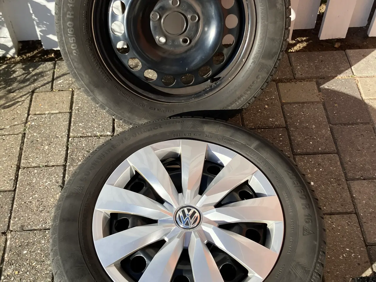 Billede 1 - VW Vinterdæk på originale stålfælge m/ hjulkapsler