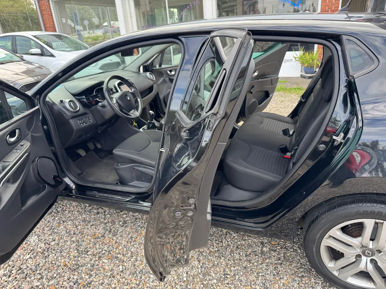 Billede 15 - Renault Clio Nysyn Meget økonomisk meget Pæn