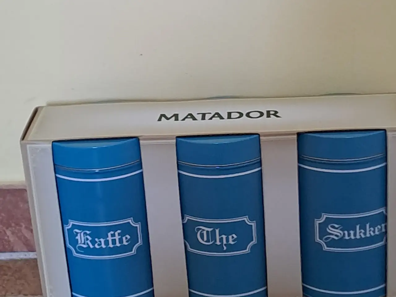 Billede 2 - Matador kaffe, te og sukker dåser