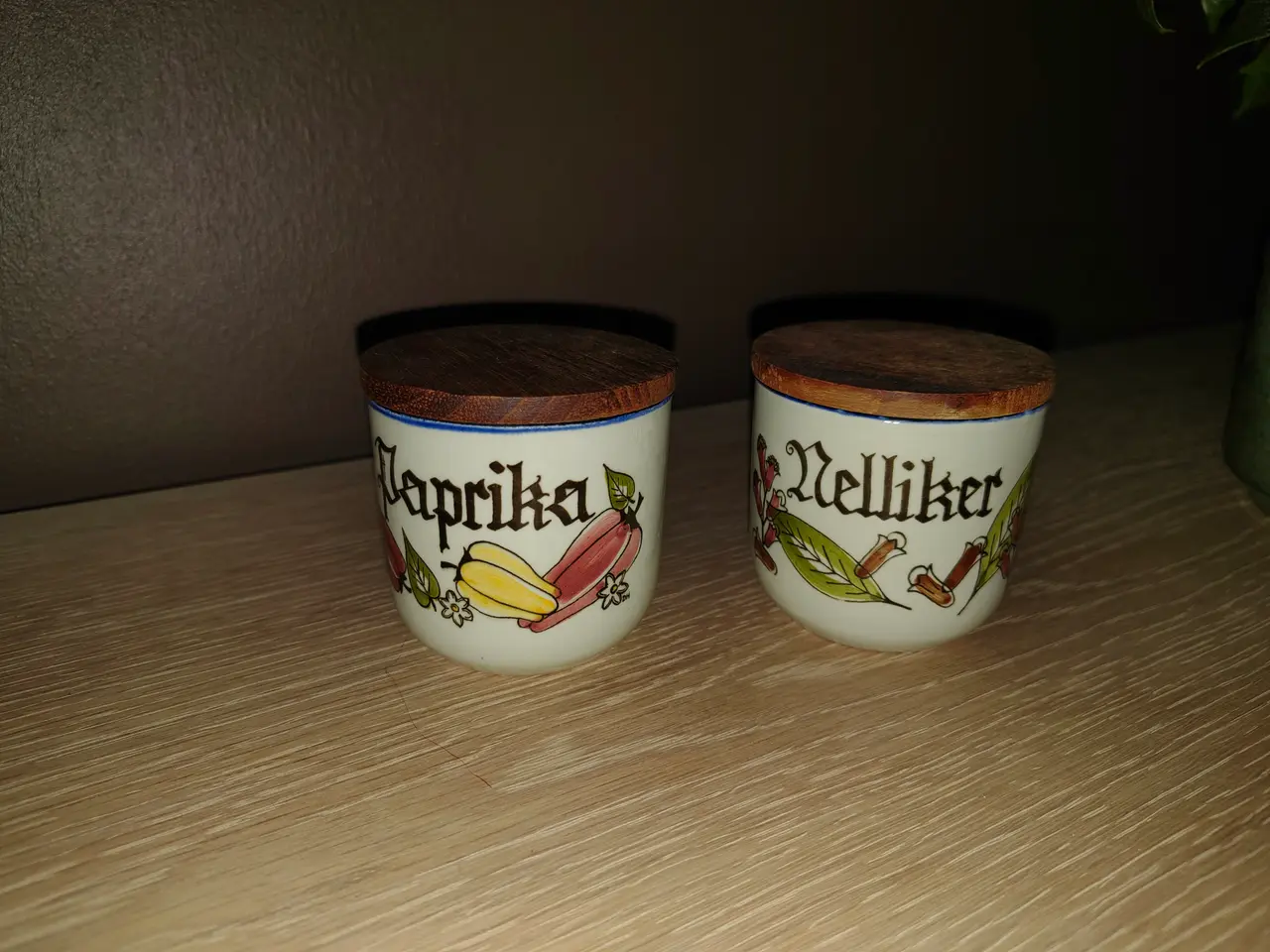 Billede 1 - Flotte Knabstrup krydderi krukker