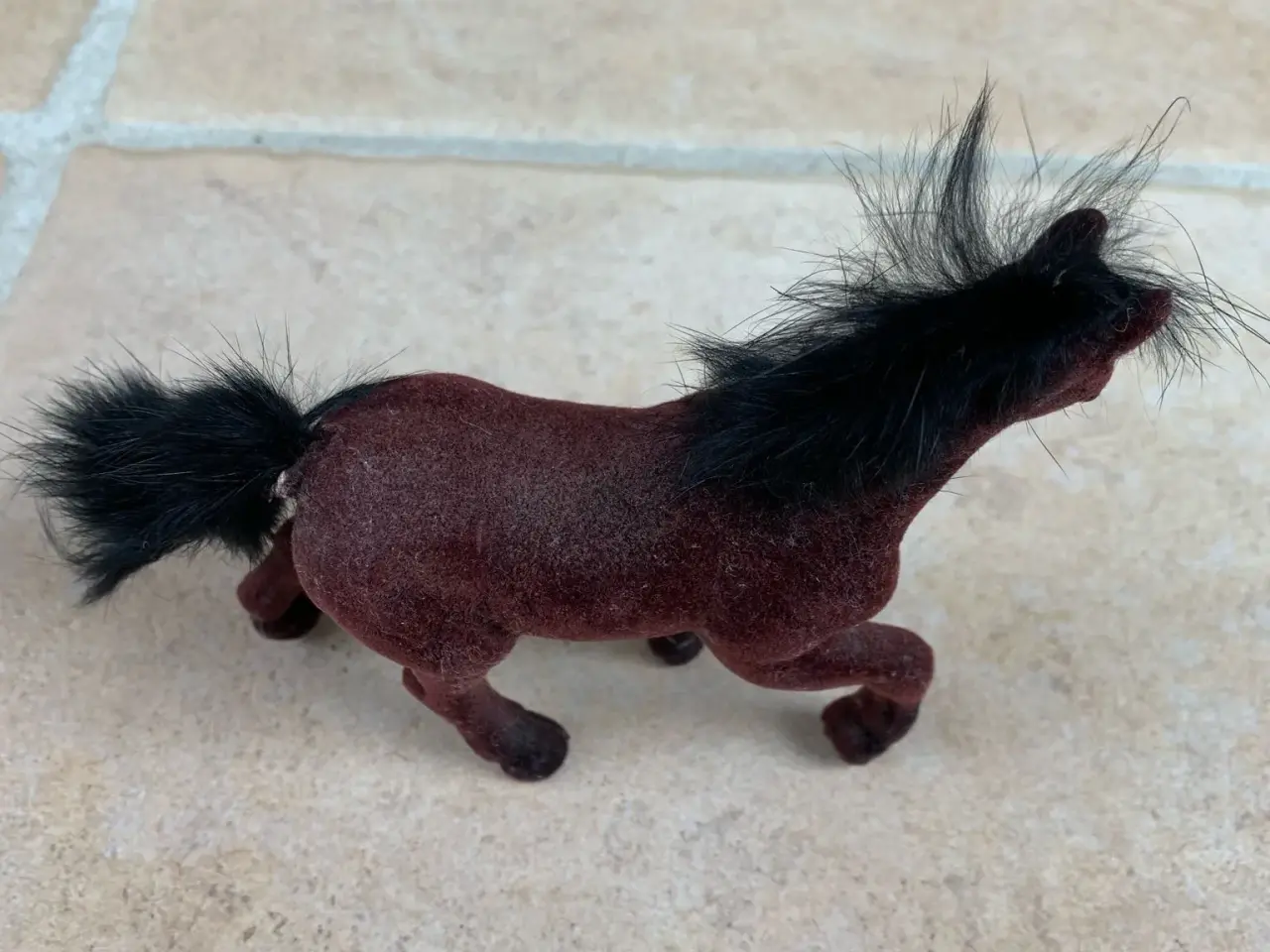 Billede 2 - Lille hest ca. 12 cm høj