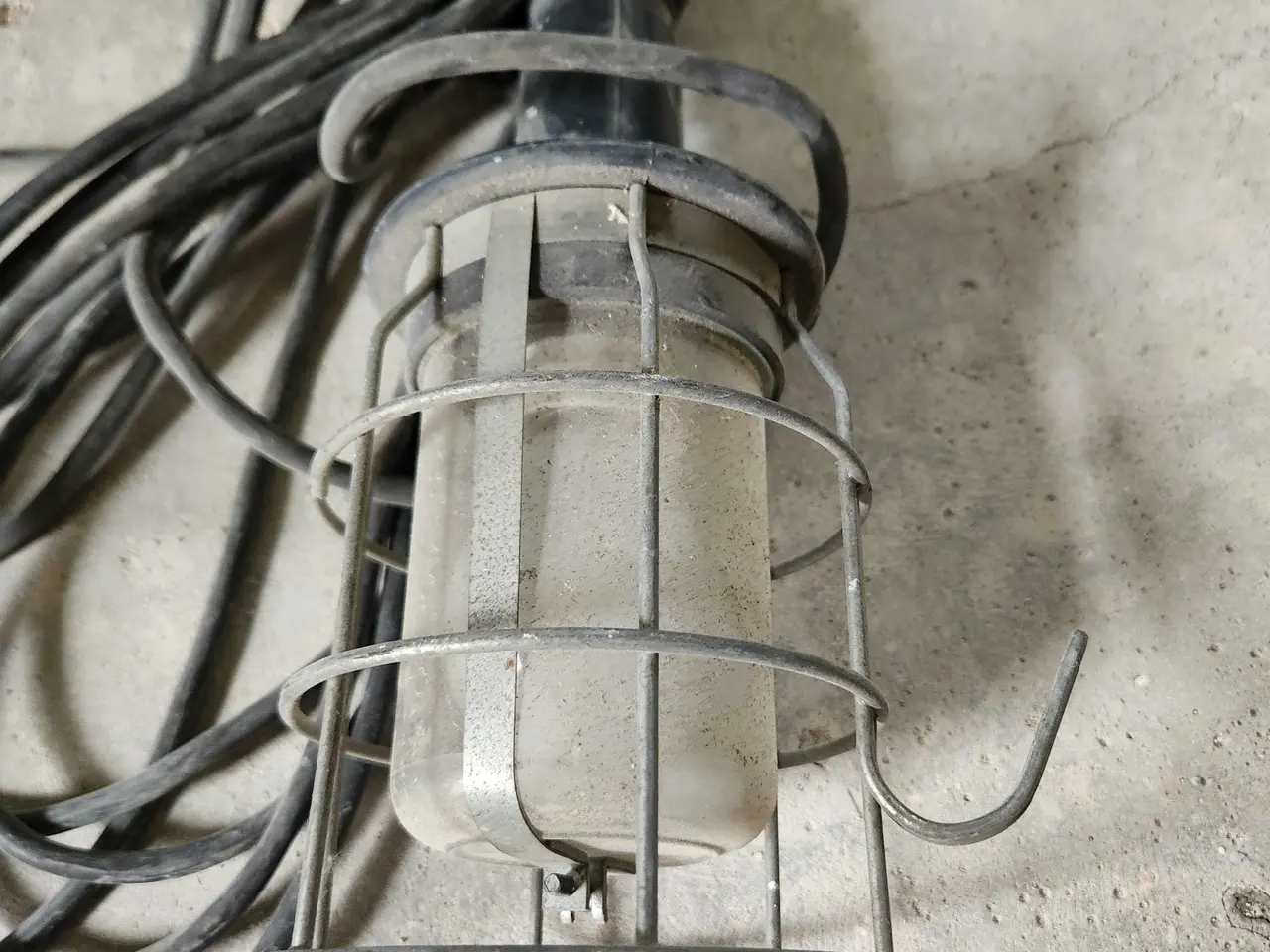 Billede 2 - Antik lampe med original ledning