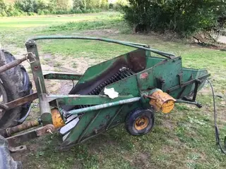 Frilægger