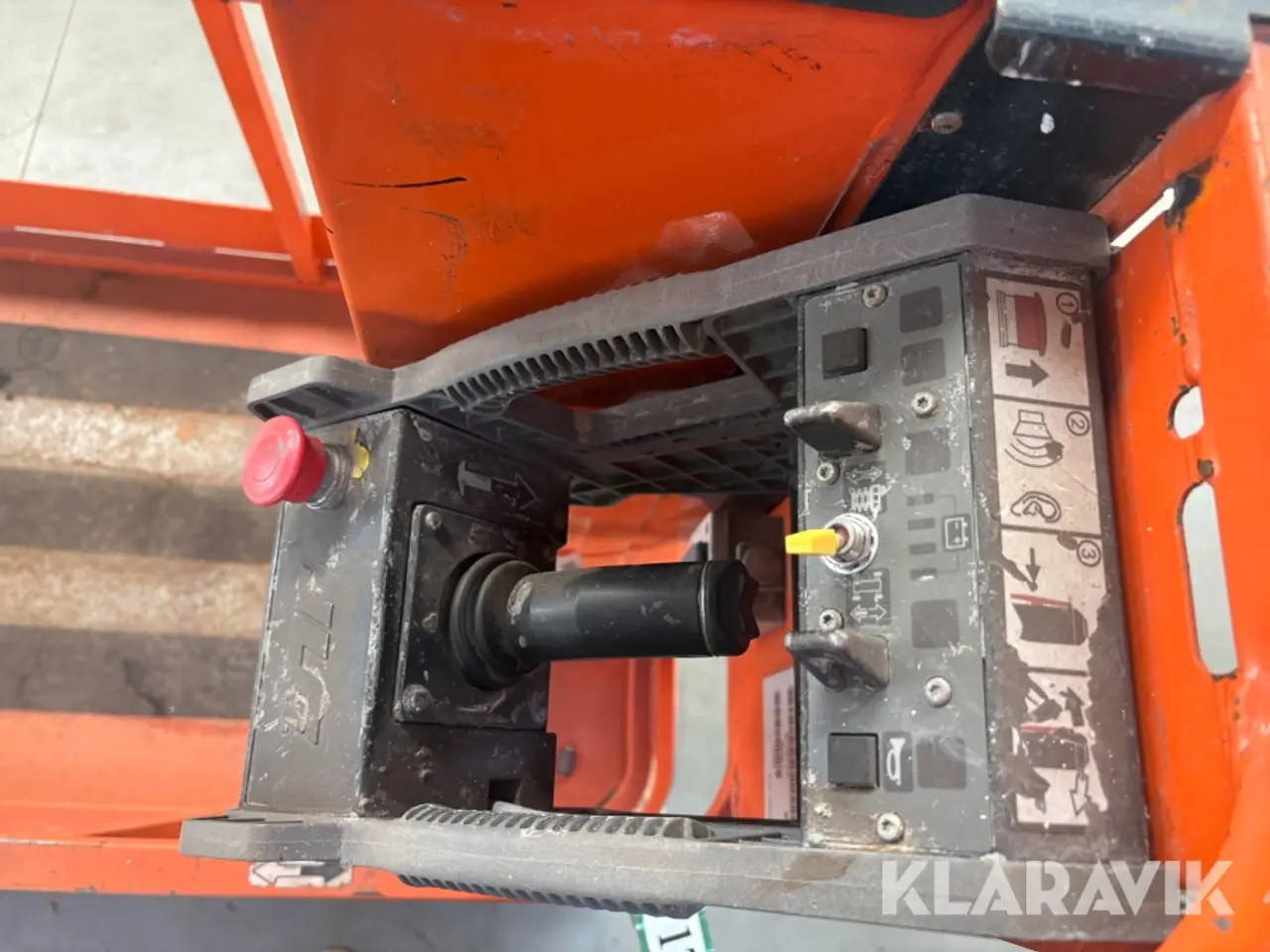 Billede 12 - Søjlelift JLG 1230ES