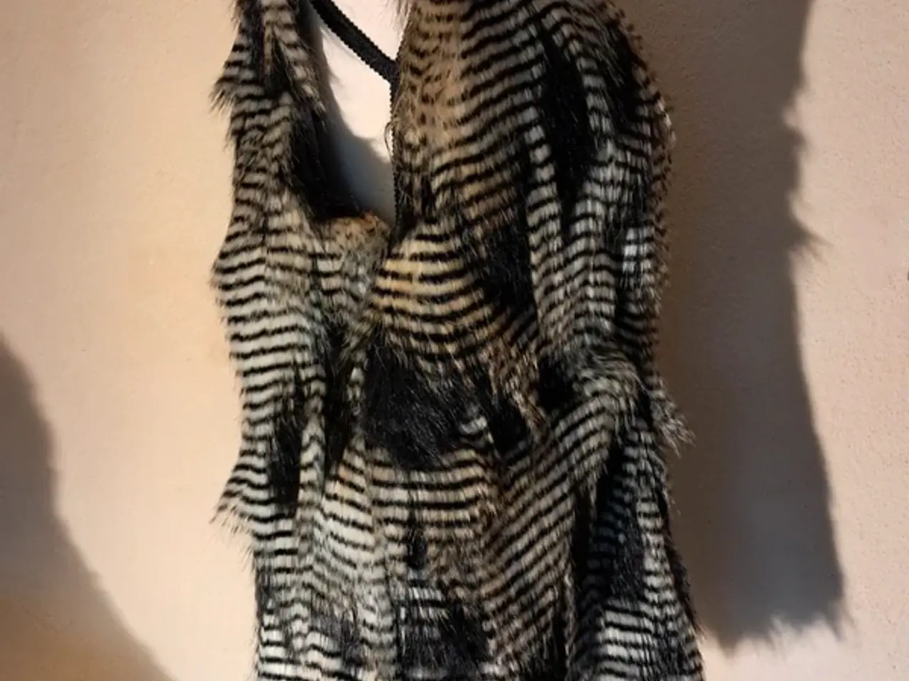 Billede 4 - Noémie & Co str. S/M Faux fur vest