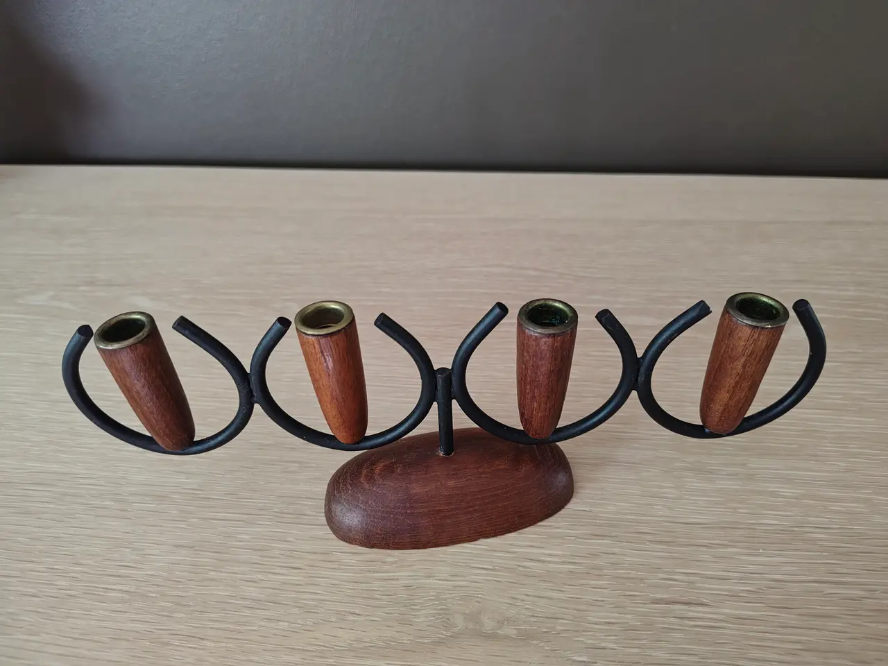 Billede 2 - Flot lysestage fra Luthje