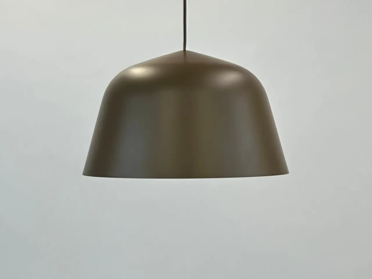 Billede 1 - Muuto Ambit Lampe – Brun H 24 cm