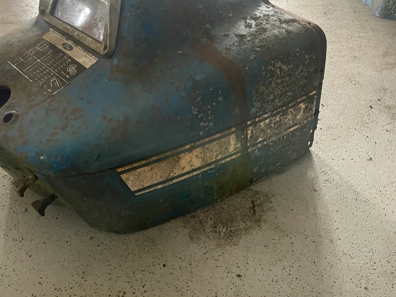 Billede 2 - Ford 2-3000 blik dele y model