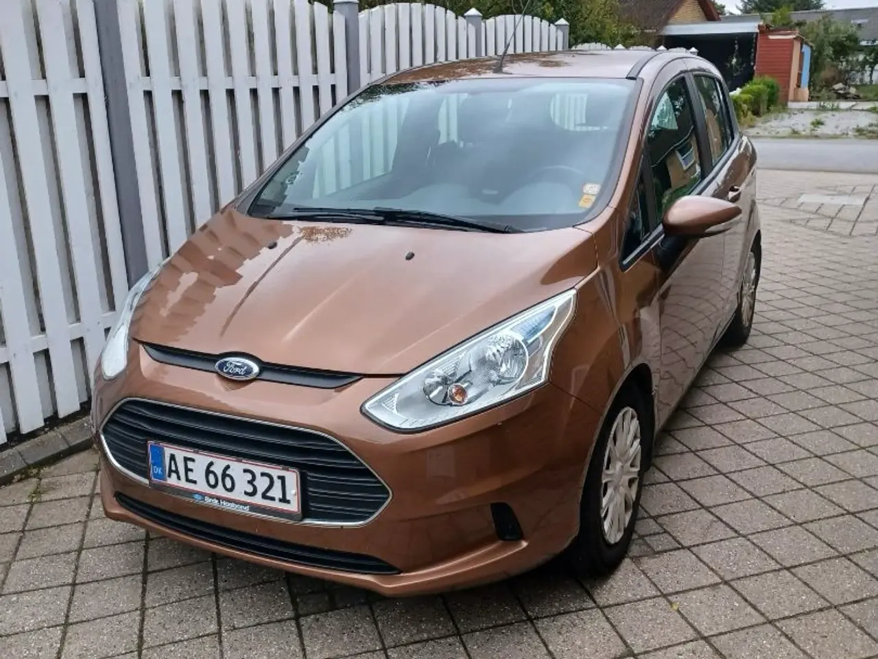 Billede 2 - Velholdt Ford B-Max