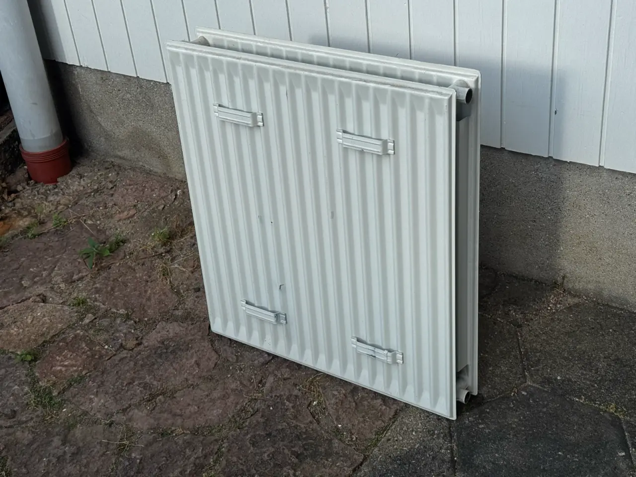 Billede 4 - Fin radiator fra renoveringsprojekt