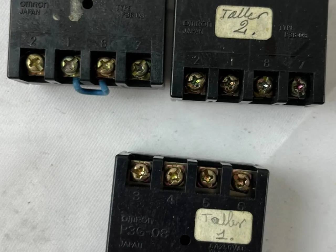 Billede 1 - Omron P3G-08 relæ Socket 8-Pin Panel Mount Screw