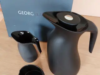 Den smukke klassiske termokande - sæt med tre dele