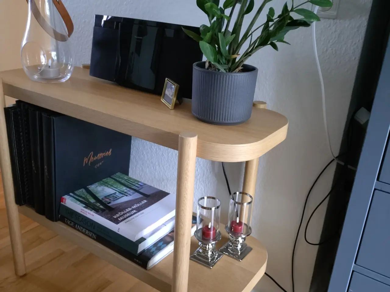 Billede 1 - Konsolbord i egefinér