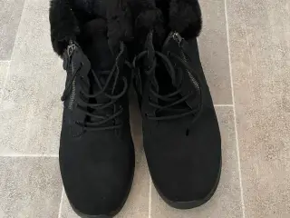 Sketchers