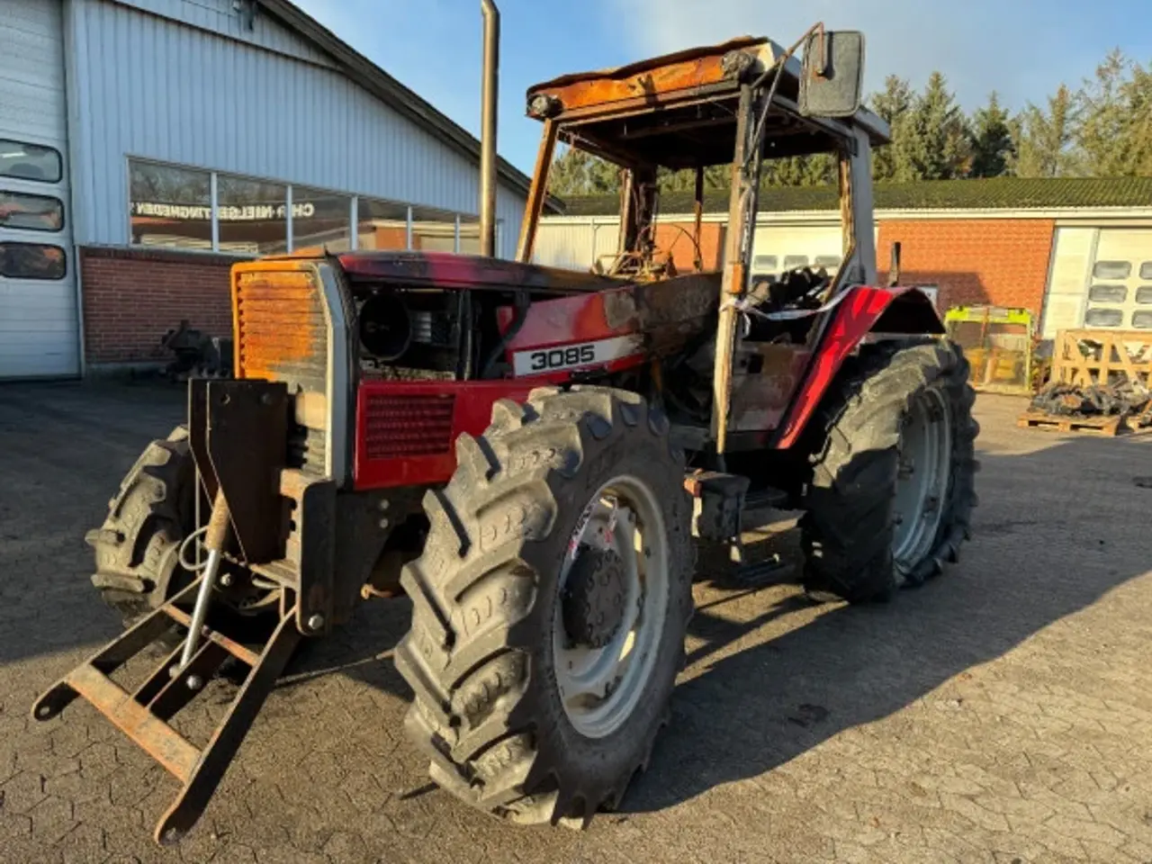 Billede 2 - Massey Ferguson 3085 (Sælges i dele/For parts)