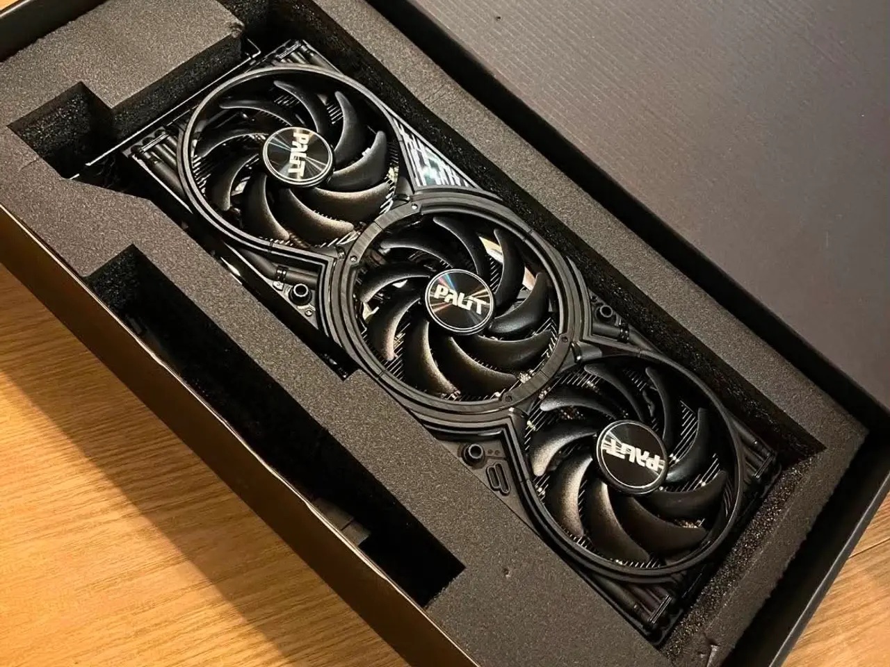 Billede 3 - RTX 5070 TI Palit Gaming Pro S