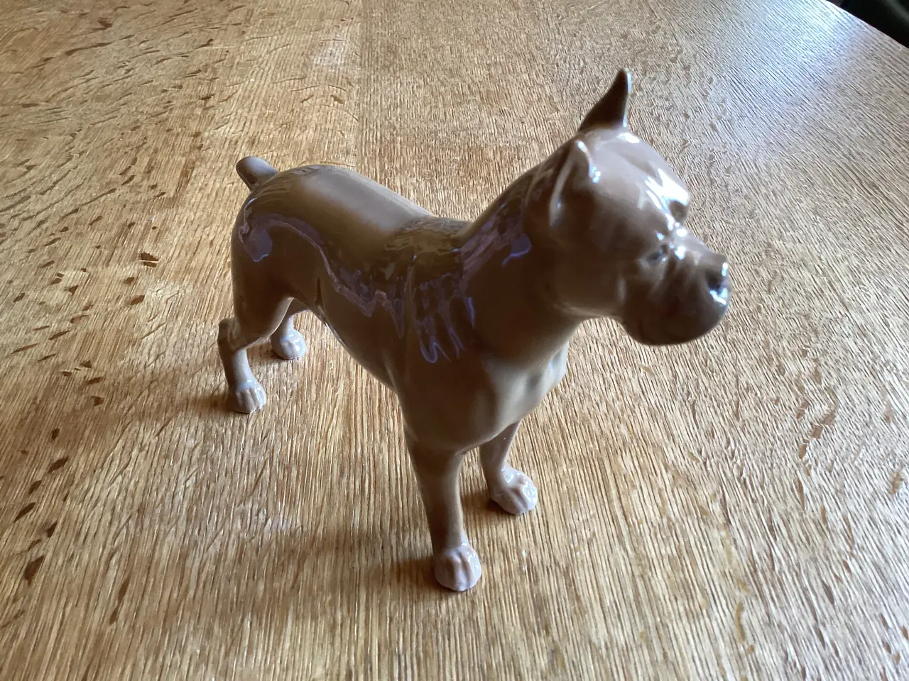 Billede 2 - Bg Stående Boxerhund H 15 x 18 cm Lysebrun 