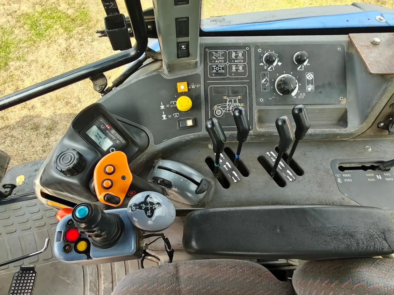 Billede 7 - New Holland TM155 Med Frontlæsser