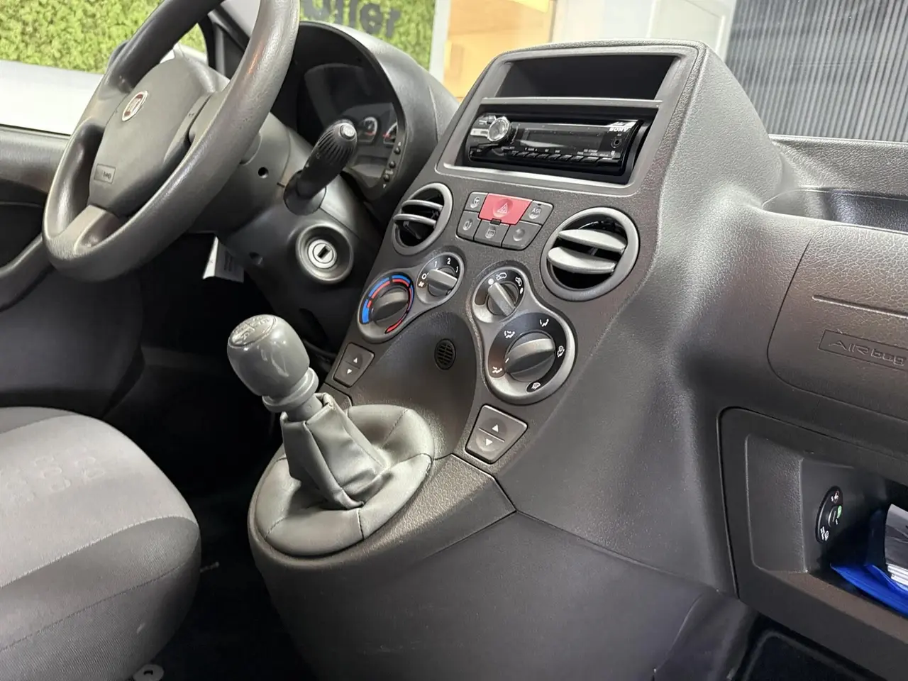 Billede 17 - Fiat Panda 1,2 Classic 69HK 5d