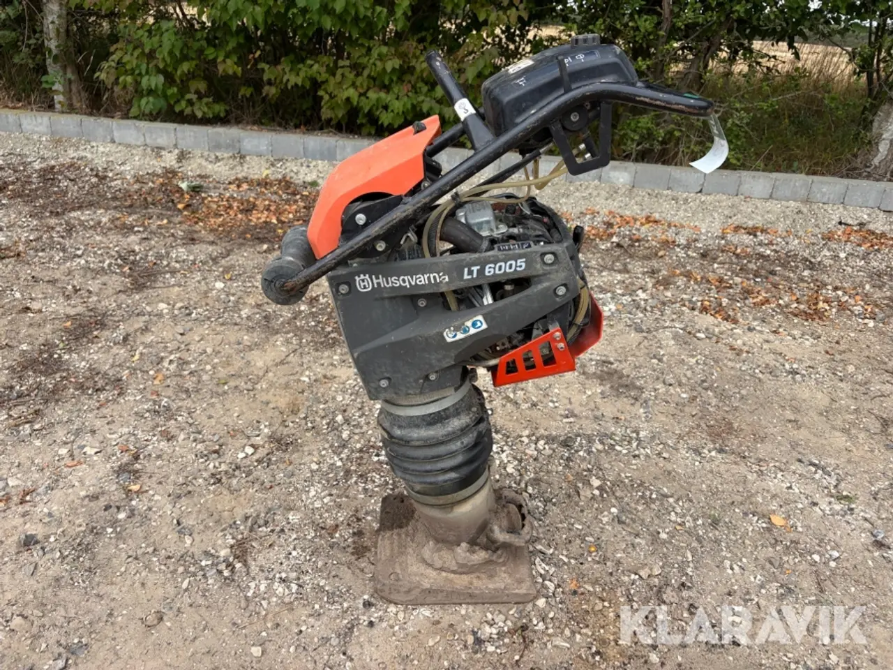 Billede 2 - Pladevibrator Husqvarna LT6005
