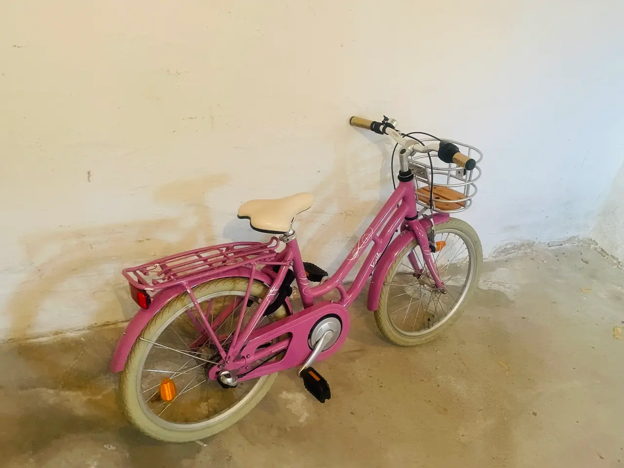 Billede 8 - Pigecykel 20 tommer – Næsten som ny 🌸