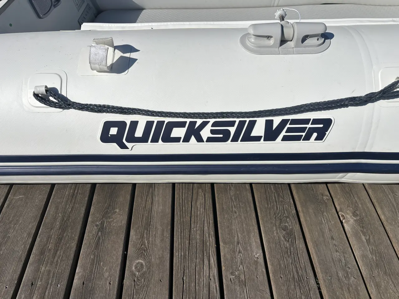 Billede 2 - Quicksilver 250 Air Deck med 5 HK Mercury