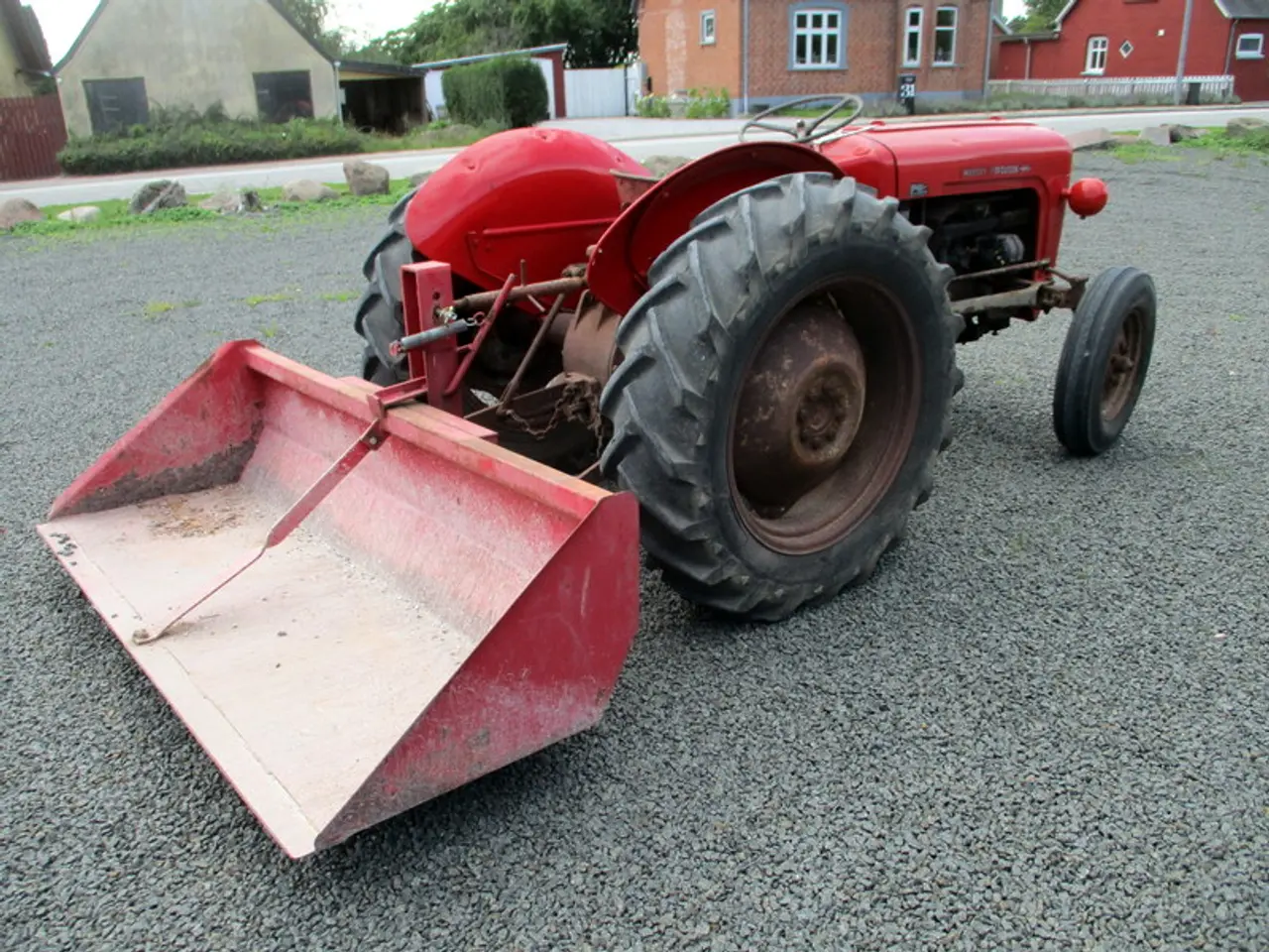 Billede 10 - Gaffeltruck 1.5T. gas og Ferguson 35 m. sluf