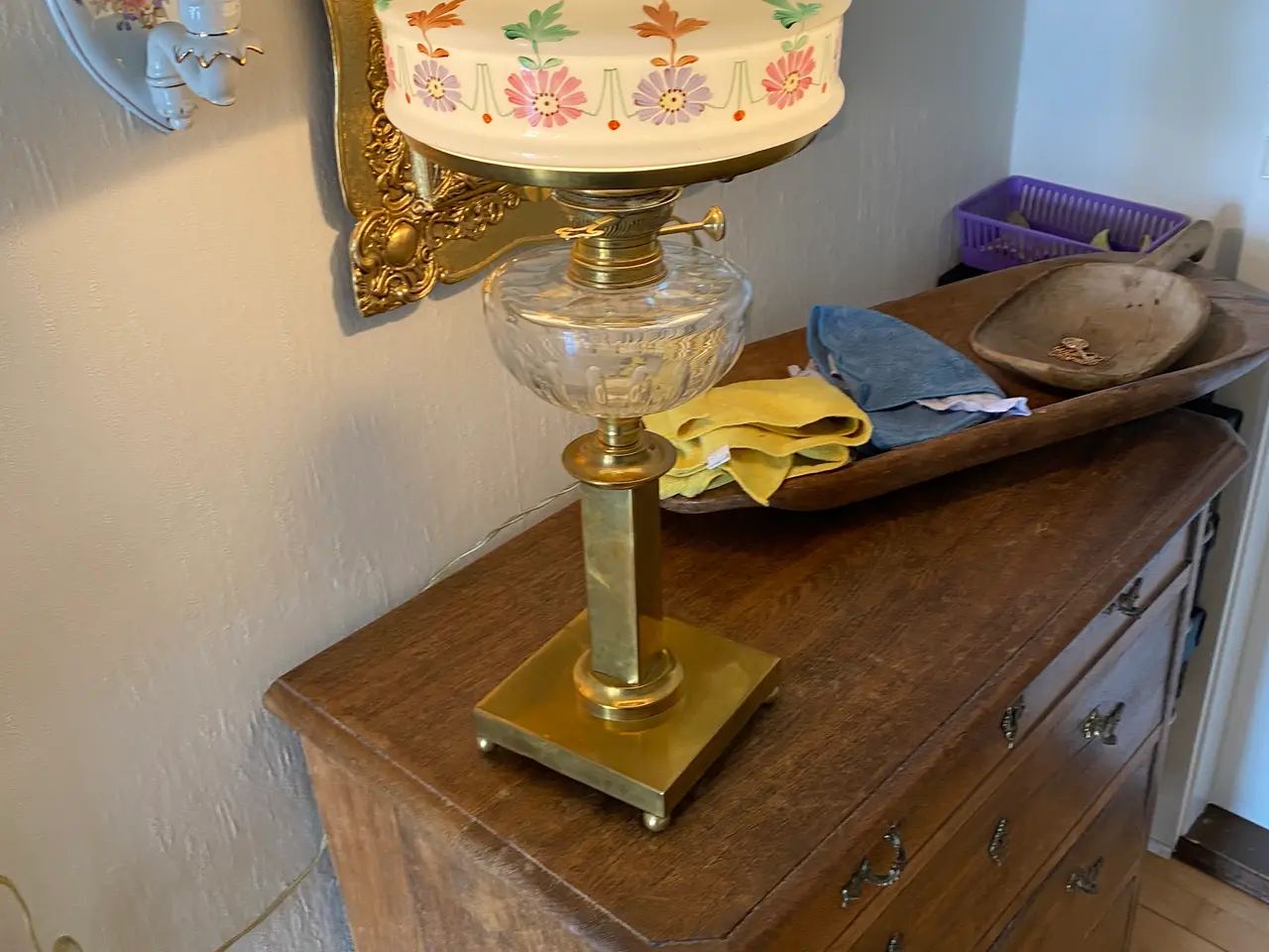Billede 2 - gammel lampe lavet til lysnet